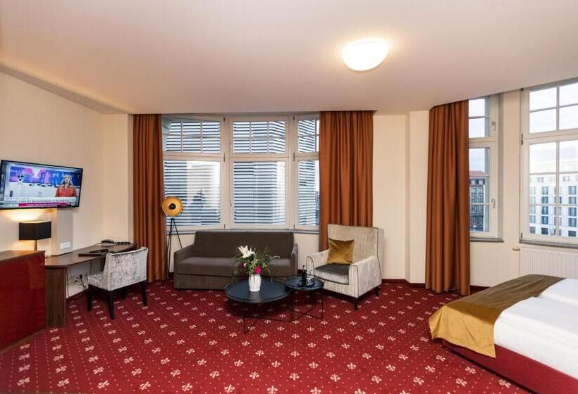 Четырехместный Номер Стандарт, Royal International Leipzig