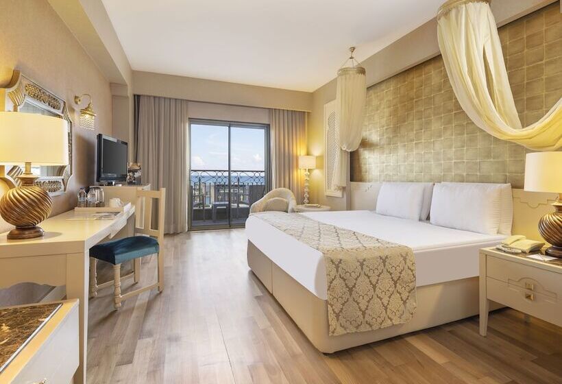 اتاق استاندارد با چشم‌انداز دریا, Spice Hotel & Spa