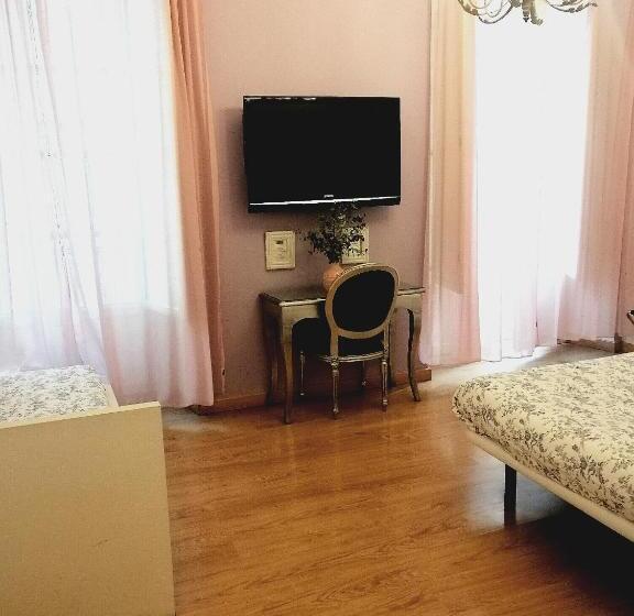 اتاق لوکس, Un Patio Al Sur
