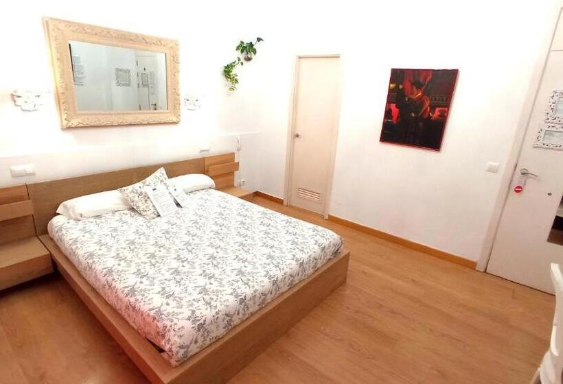 اتاق استاندارد در طبقه همکف, Un Patio Al Sur