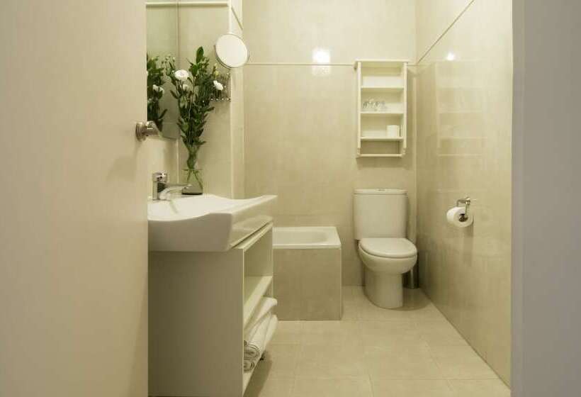 اتاق لوکس, Un Patio Al Sur