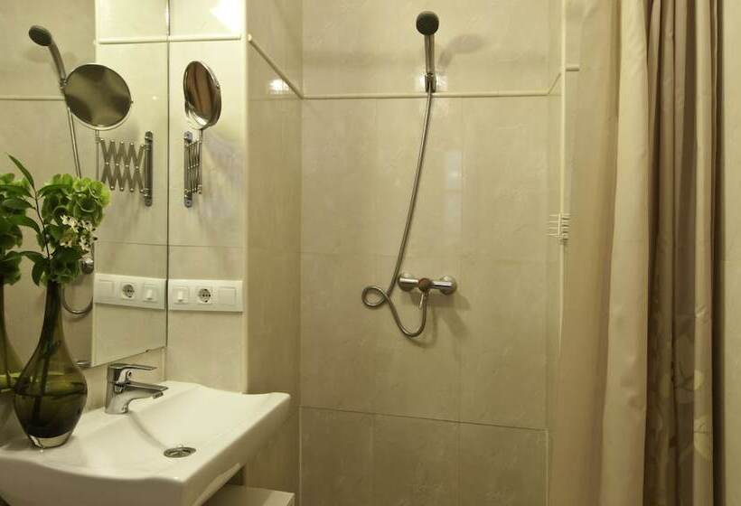 اتاق استاندارد اینتریور, Un Patio Al Sur