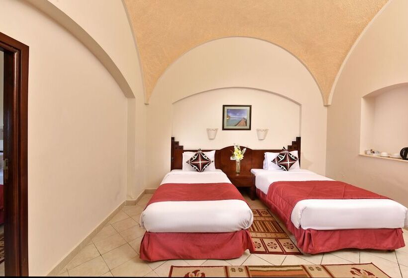 Chambre Familiale, Ux Oriental Coast Marsa Alam