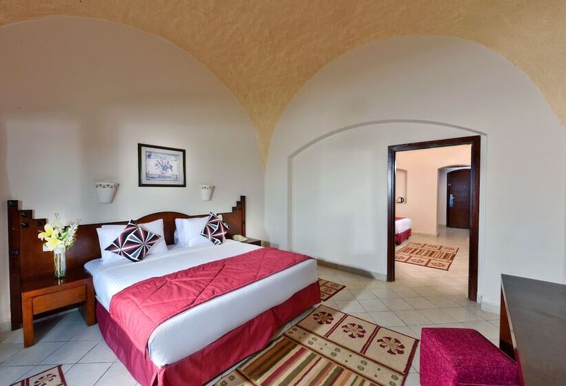 Chambre Familiale, Ux Oriental Coast Marsa Alam