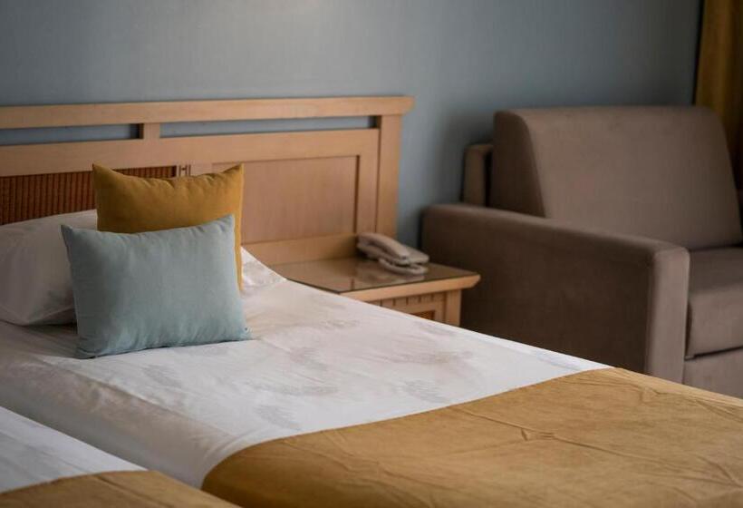 اتاق اساندارد با چشم‌انداز جانبی به دریا, Hvd Club Hotel Miramar   Ultra All Inclusive