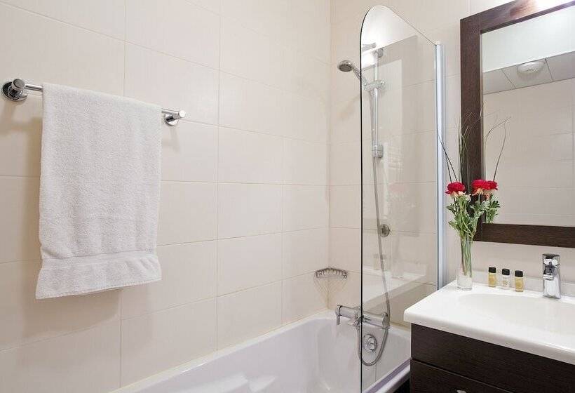 استودیوی استاندارد, Residhome Grenoble Caserne De Bonne