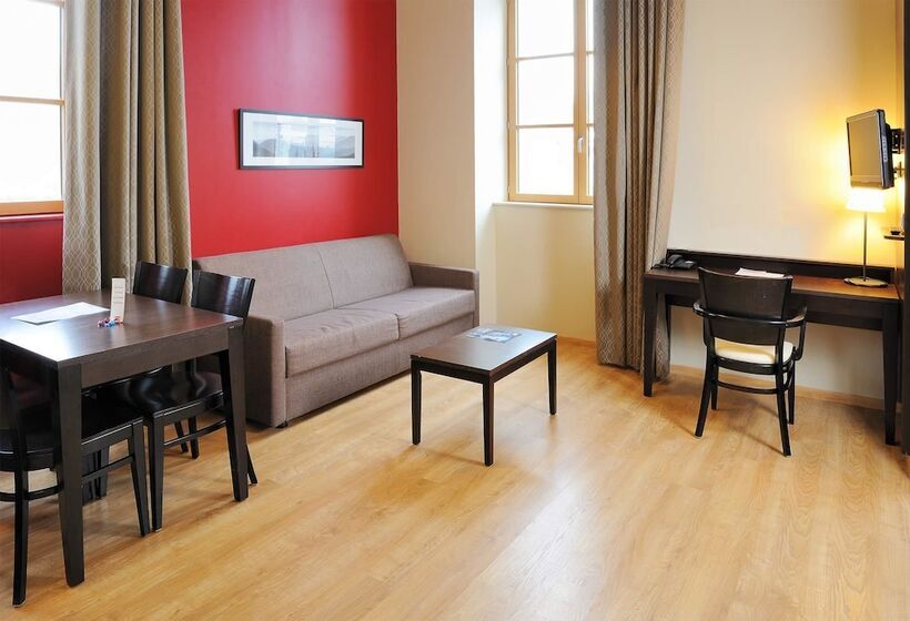 1 Bedroom Apartment, Residhome Grenoble Caserne De Bonne