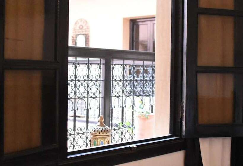 Standard Room, Riad Yacout