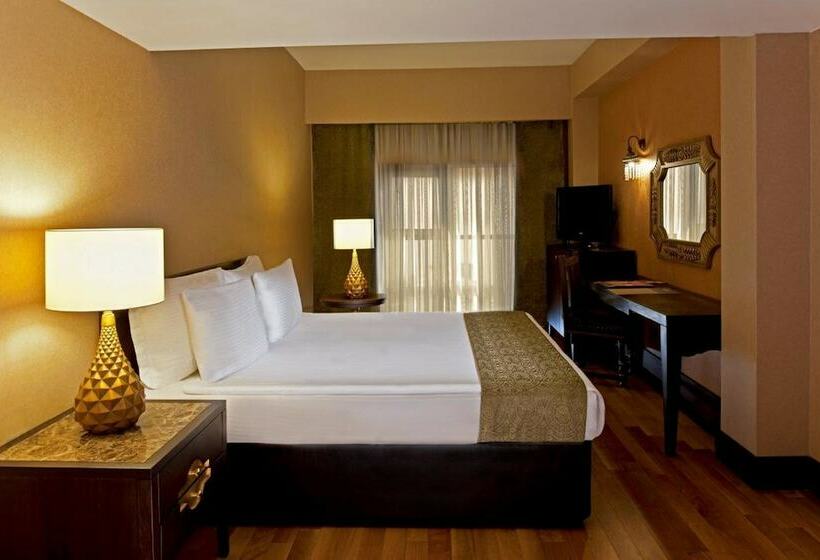 سوییت, Spice Hotel & Spa