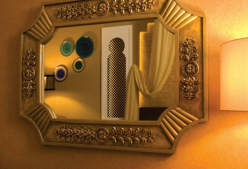 اتاق خانوادگی, Spice Hotel & Spa