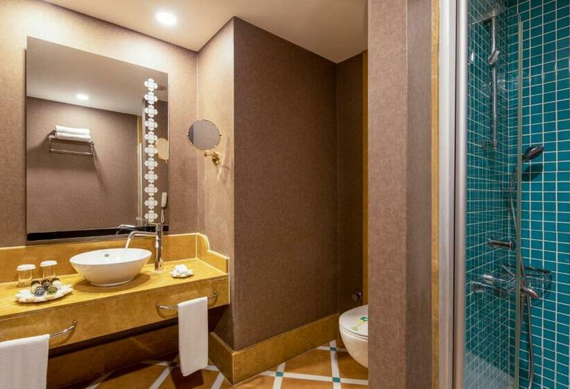 سوییت دوبلکس, Spice Hotel & Spa