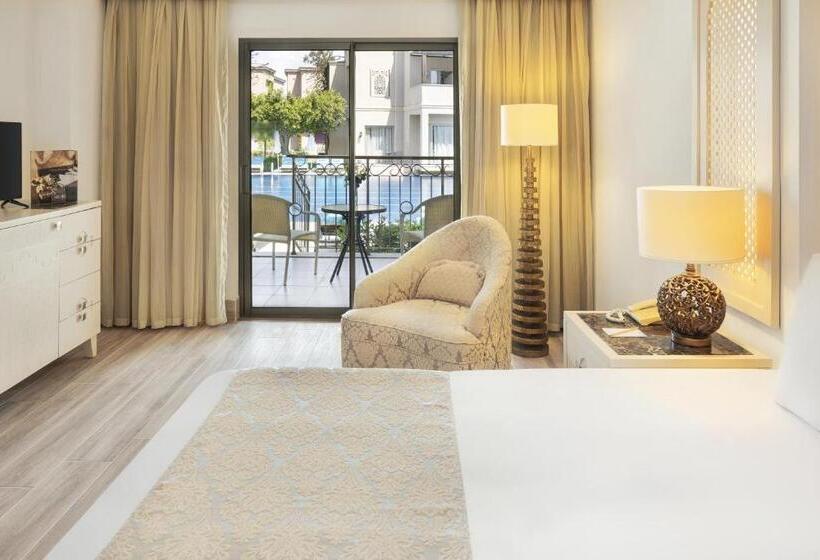 اتاق لوکس سه تخته, Spice Hotel & Spa