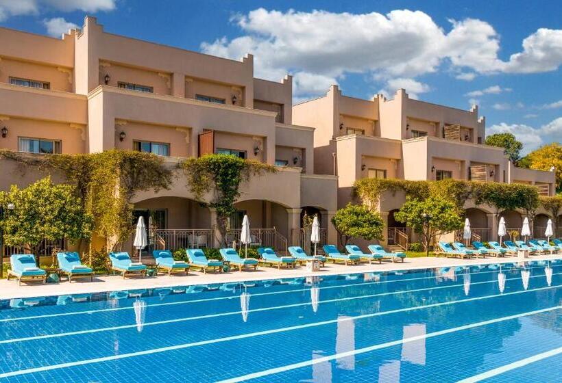 اتاق لوکس سه تخته, Spice Hotel & Spa