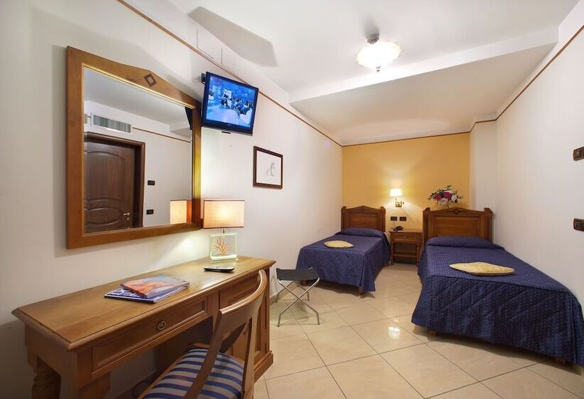 Quarto standard, Ulisse Deluxe Hostel