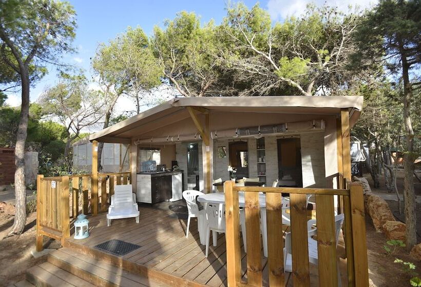 چادر با خدمات رفاهی استاندارد, Villaggio Camping Torre Del Porticciolo