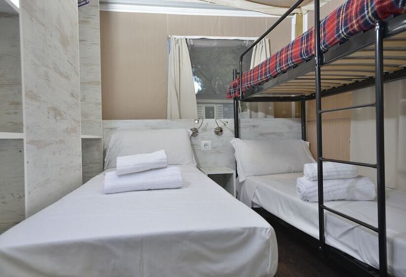 چادر با خدمات رفاهی استاندارد, Villaggio Camping Torre Del Porticciolo