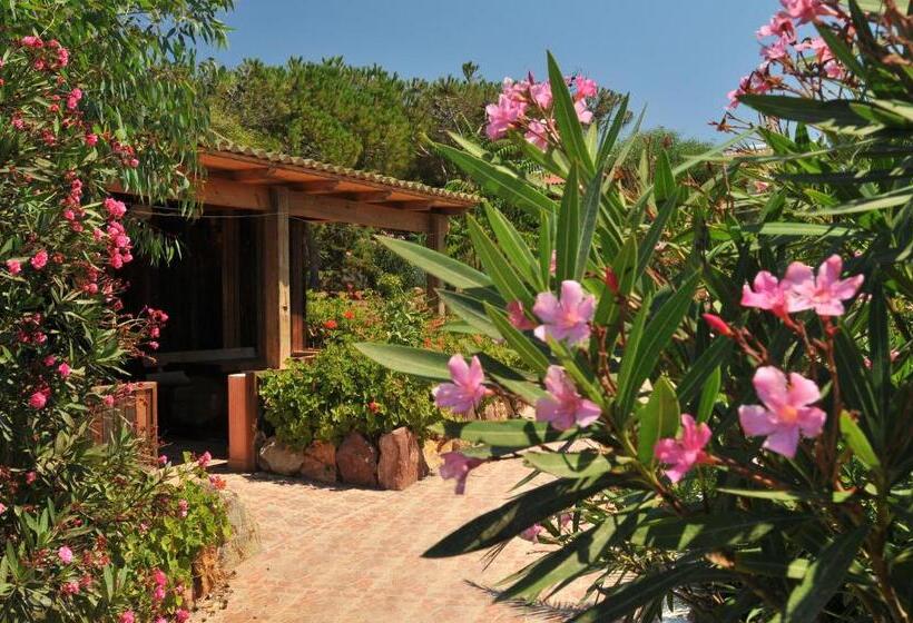 کلبه ییلاقی, Villaggio Camping Torre Del Porticciolo