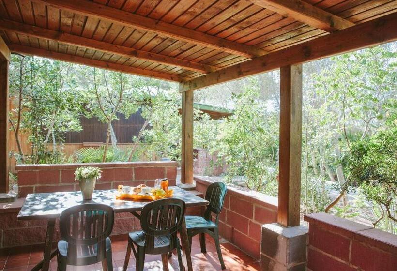 بانگلوی استاندارد, Villaggio Camping Torre Del Porticciolo