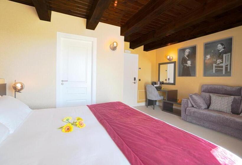 Superior Room with Terrace, As Torres Da Hermida