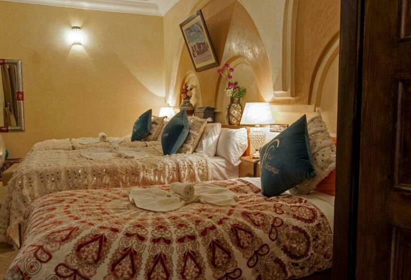 اتاق لوکس سه تخته, Riad Merzouga