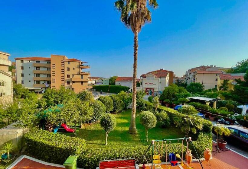 اتاق استاندارد, Vila L Budva