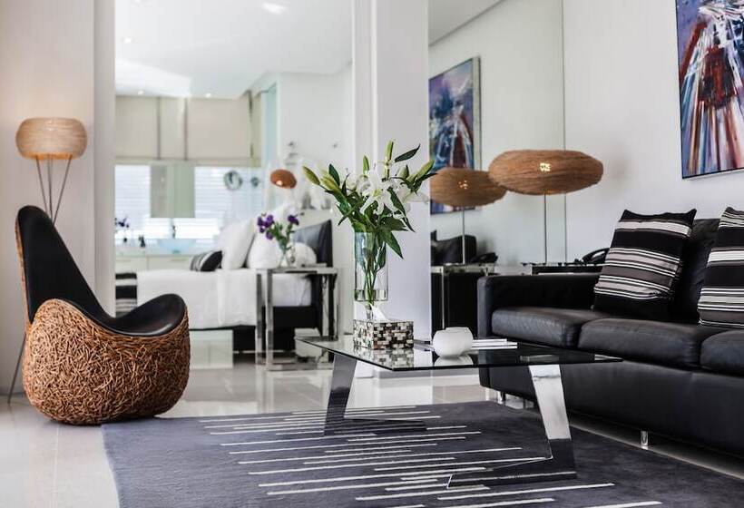 디럭스 스위트, Byd Lofts   Boutique Hotel & Serviced Apartments   Patong Beach, Phuket
