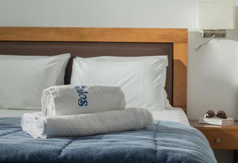 اتاق سوپریور سه تخته, Aeolos Beach Resort
