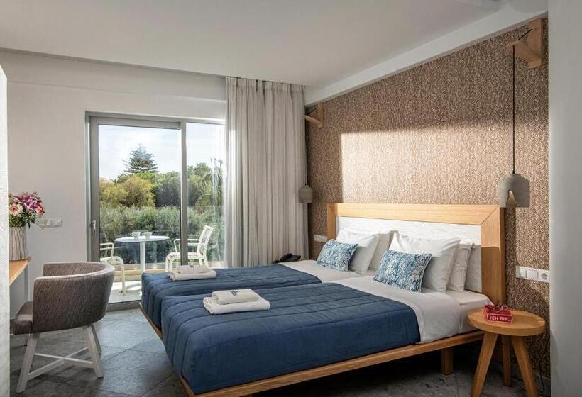 اتاق لوکس, Aeolos Beach Resort