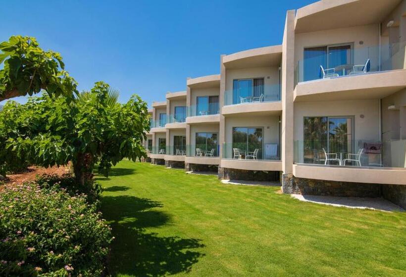 اتاق لوکس, Aeolos Beach Resort
