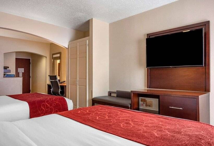 اتاق استاندارد, Comfort Suites Near Penn State