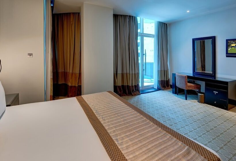 مجموعه ویستا شهر, Holiday Inn Dubai Al Barsha, An Ihg