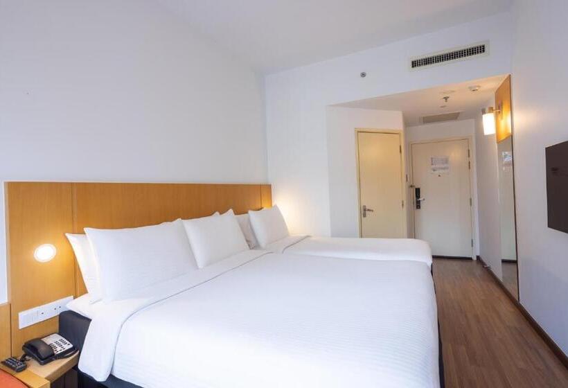 اتاق خانوادگی, Ibis Singapore On Bencoolen