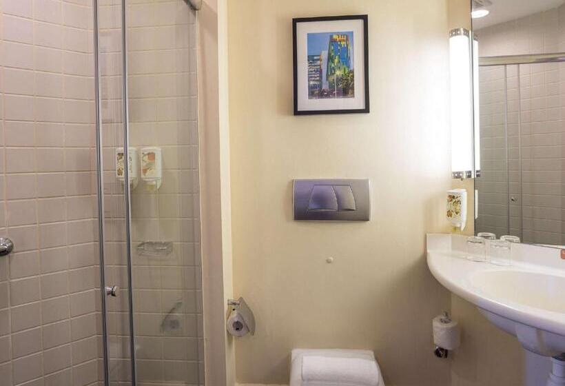 اتاق لوکس با چشم‌انداز شهر, Ibis Singapore On Bencoolen