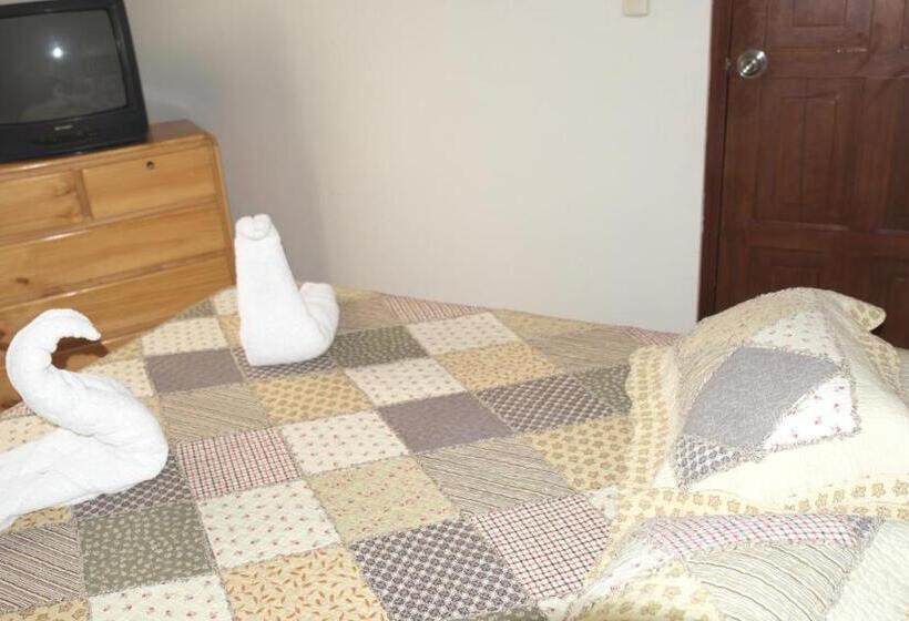 اتاق استاندارد یک نفره, Inkawasi Miraflores Hostel