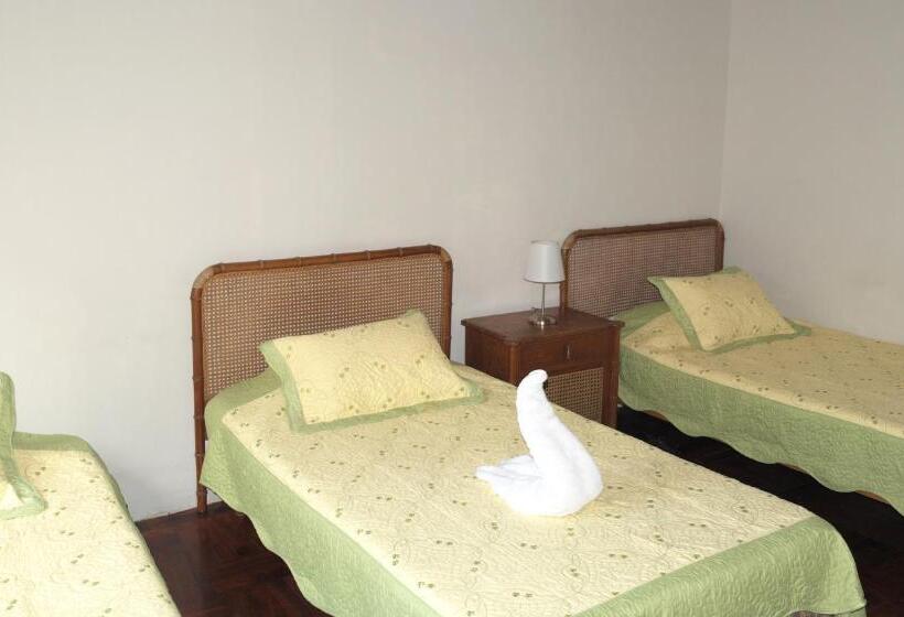 اتاق استاندارد سه نفره, Inkawasi Miraflores Hostel