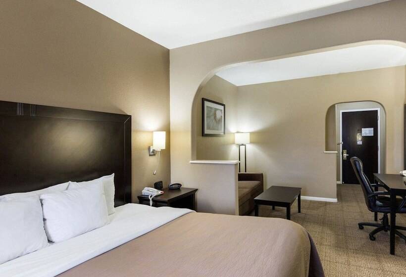 سوییت, Quality Suites Houston Nw Cyfair