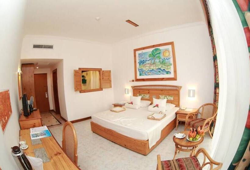 اتاق لوکس, The Oasis Beach Resort