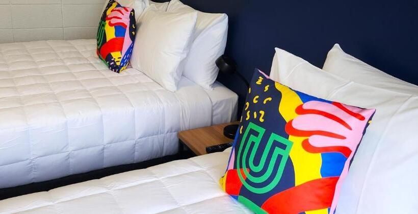 اتاق کلاسیک سه تخته, Urban Lounge Sleepery