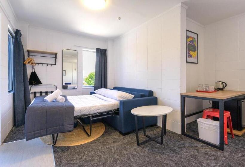 استودیوی لوکس, Urban Lounge Sleepery