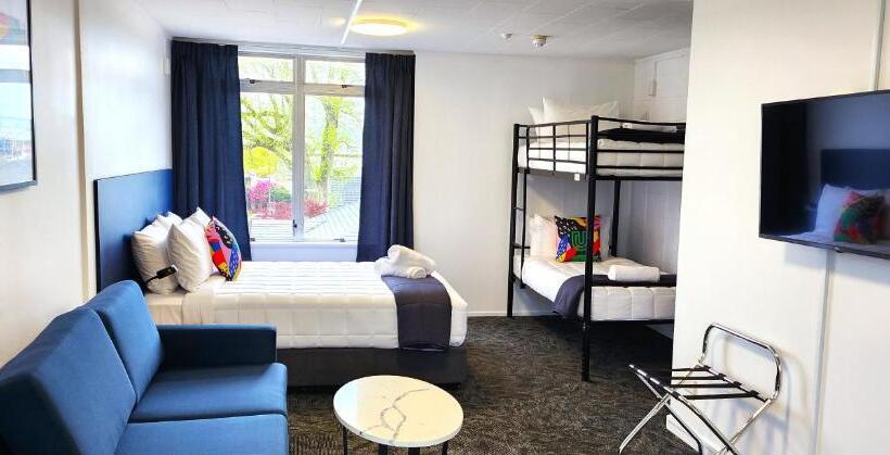 سوئیت با تخت بزرگ, Urban Lounge Sleepery
