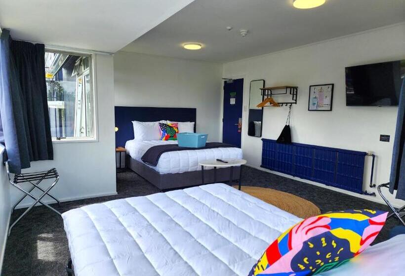 استودیوی استاندارد, Urban Lounge Sleepery