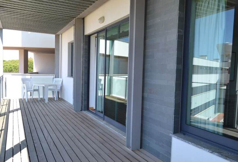 2 Bedroom Apartment, Residence Golf Club By Garvetur