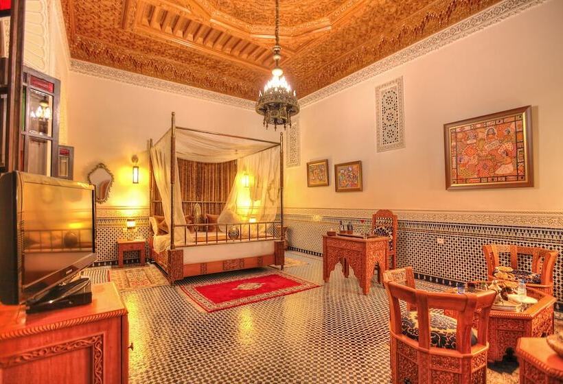 سوئیت پرزیدنت, Riad El Amine Fes