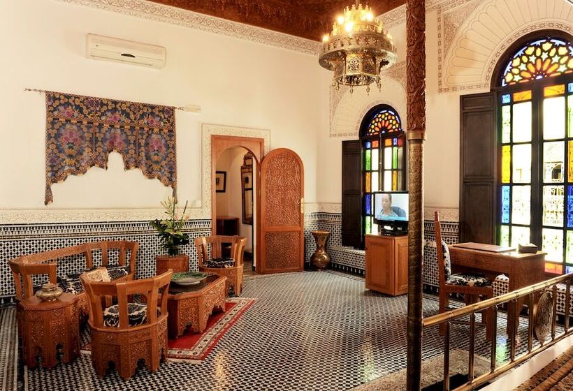 سوئیت پرزیدنت, Riad El Amine Fes