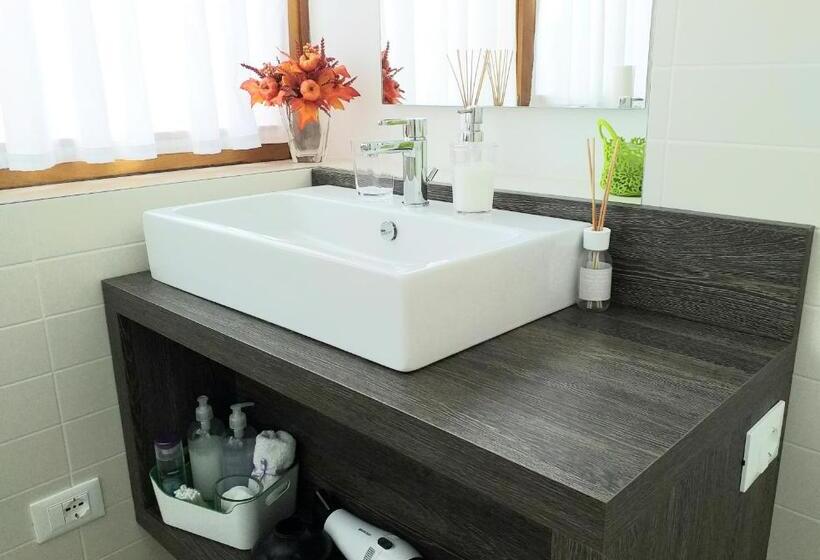 اتاق لوکس, B&b Ca  Rina