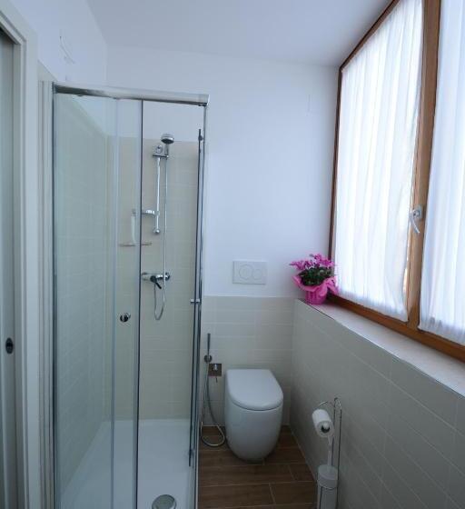 اتاق لوکس, B&b Ca  Rina