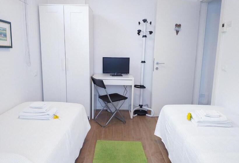 اتاق لوکس, B&b Ca  Rina