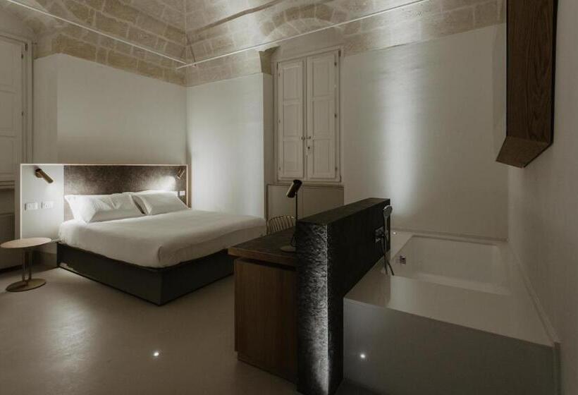 اتاق لوکس, Euvodia Luxury Rooms