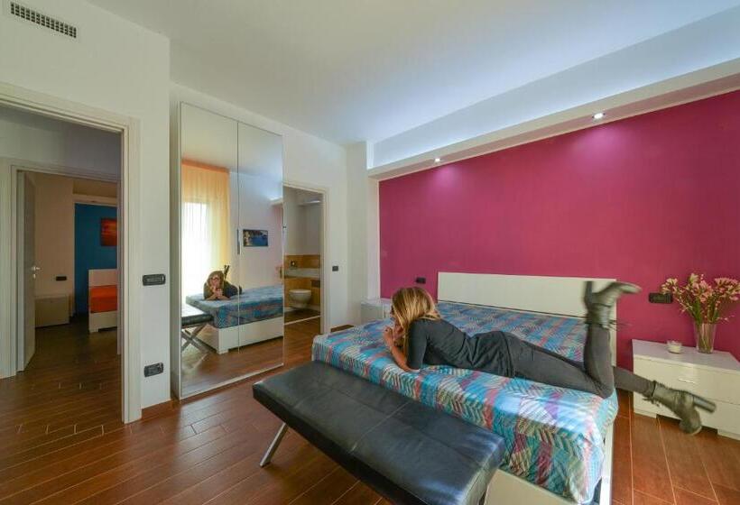 اتاق لوکس با چشم‌انداز دریا, B&b Casa Camasso