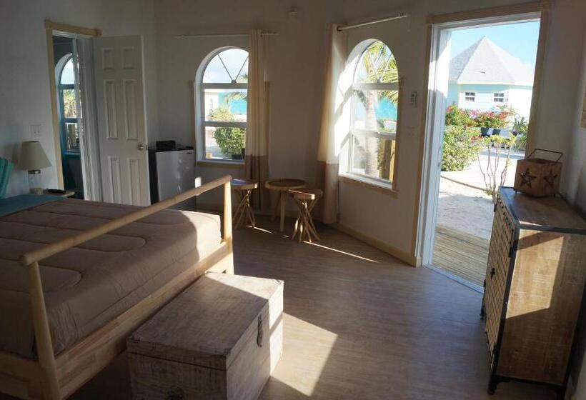 ویلای استاندارد با چشم‌انداز باغ, Paradise Bay Bahamas